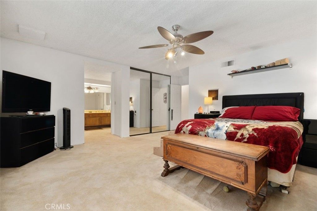listing image 130723726254189324797