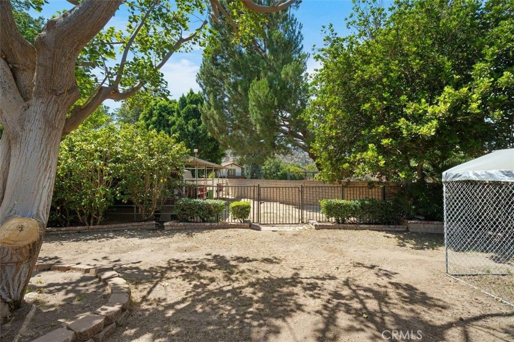 listing image 130720879478761515521