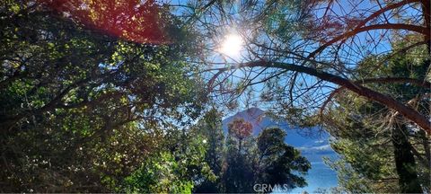 Photo of 2891 San Joaquin Avenue, Clearlake, CA 95424 (MLS # LC25070399) Photo of 2891 San Joaquin Avenue, Clearlake, CA 95424 (MLS # LC25070399)