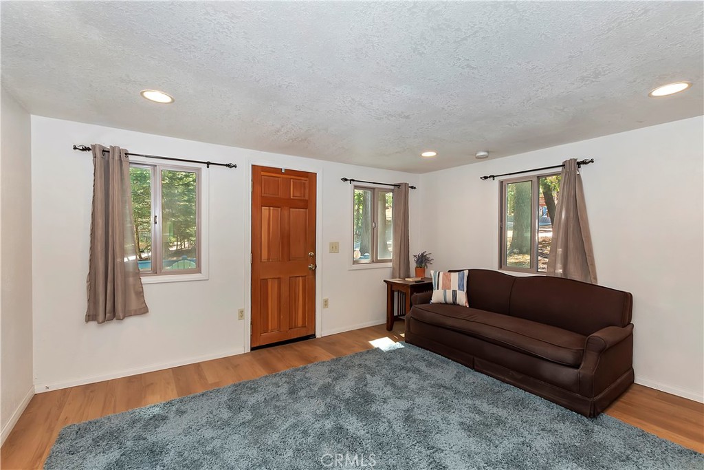 Twin Peaks (TWIN) - Residential