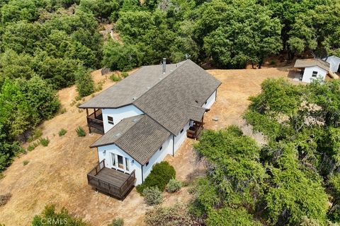 A home in Mariposa