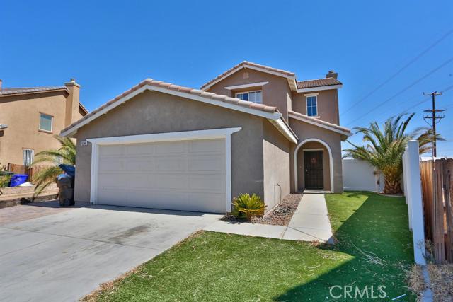 BACK ON THE MARKET TODAY & PRICE DROP! This seller is SERIOUS about selling this 5 Bedrooms, 3 bathrooms, 1 bed & bath down stairs. Home has nice flooring, family room with fireplace off kitchen, formal living privacy fence w/block wall, lots of room for RV/boat parking, in a great area over 1/2 acre. The home is right between 395 & 15 frwy for easy commute.