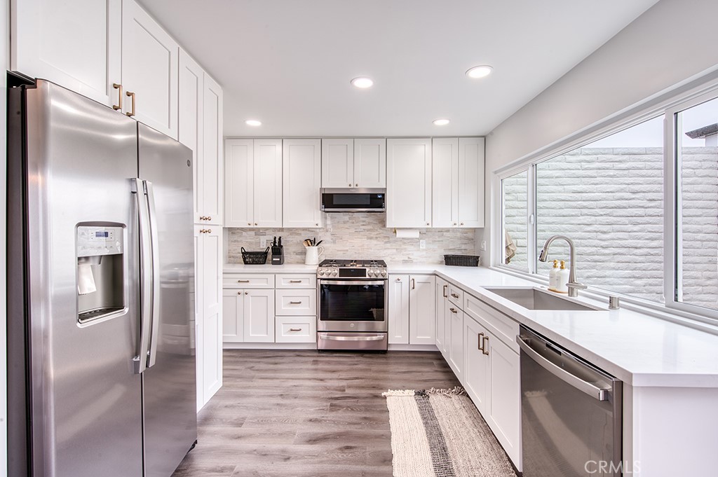 23611 Verrazanno Bay