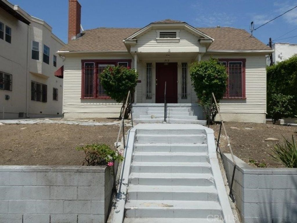 listing image 130729383860610910257