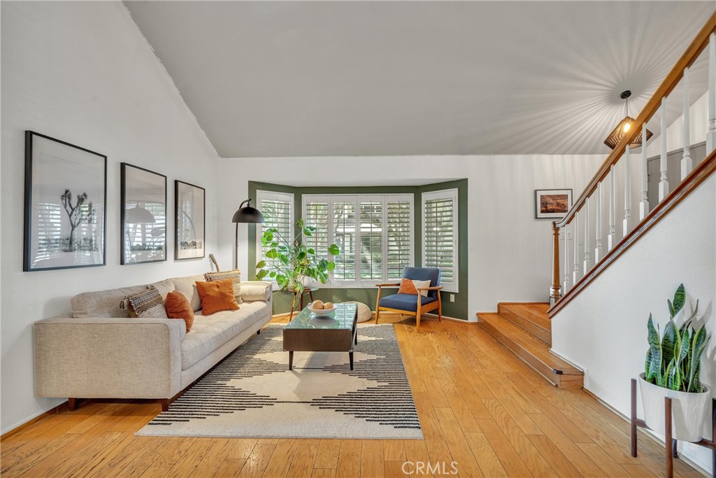 511 W Puente Street 1