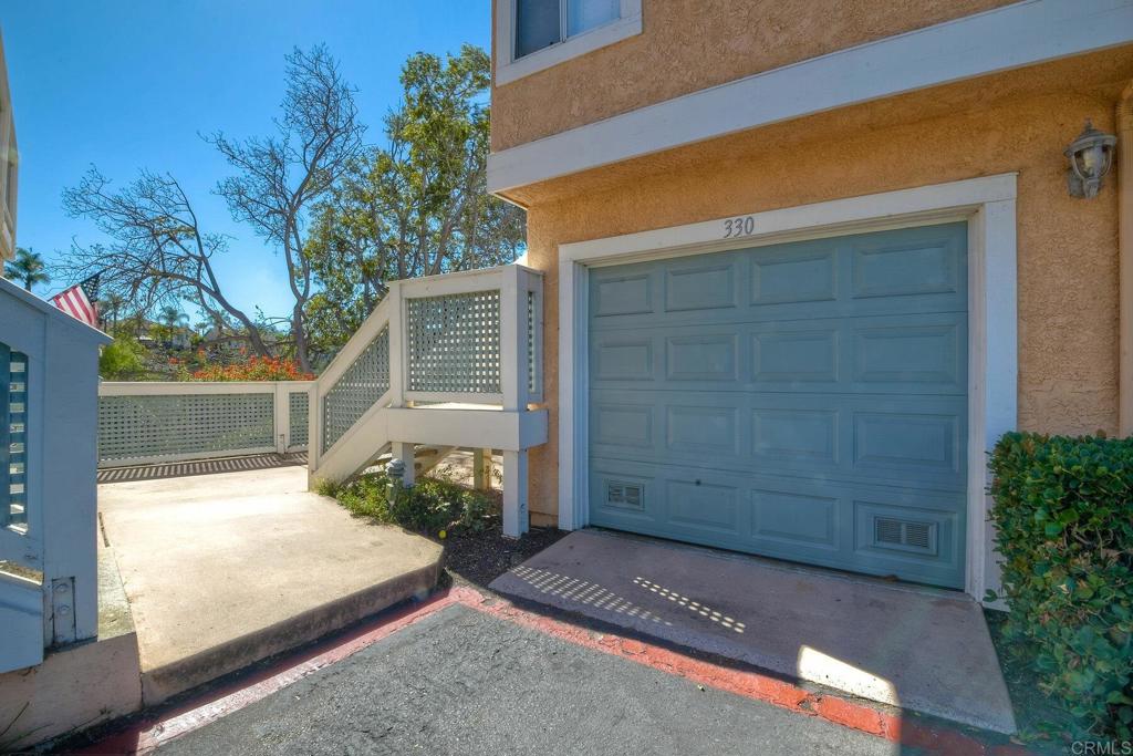 4243 Arroyo Vista Way 330
