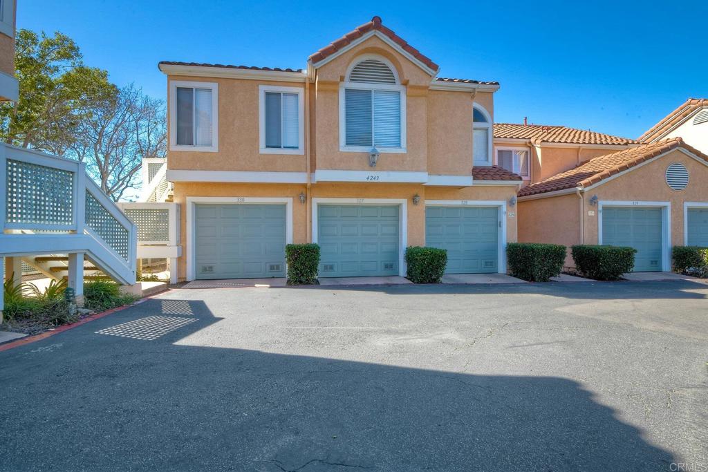 4243 Arroyo Vista Way 330