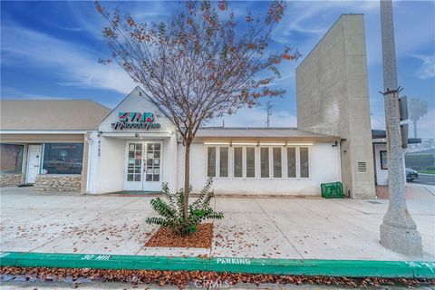 4411 E Village Road Long Beach CA 90808