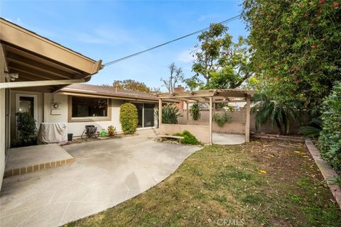 A home in Los Alamitos