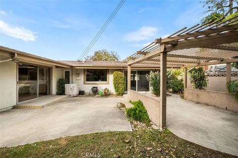 A home in Los Alamitos