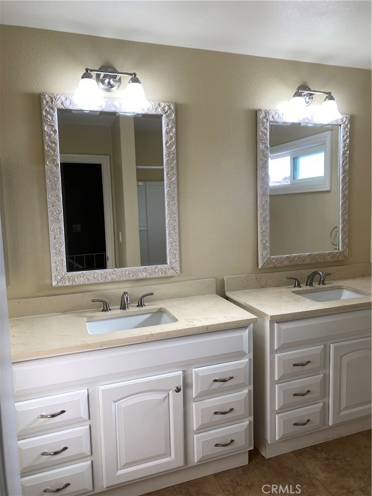 ,Fairway Park - Residential