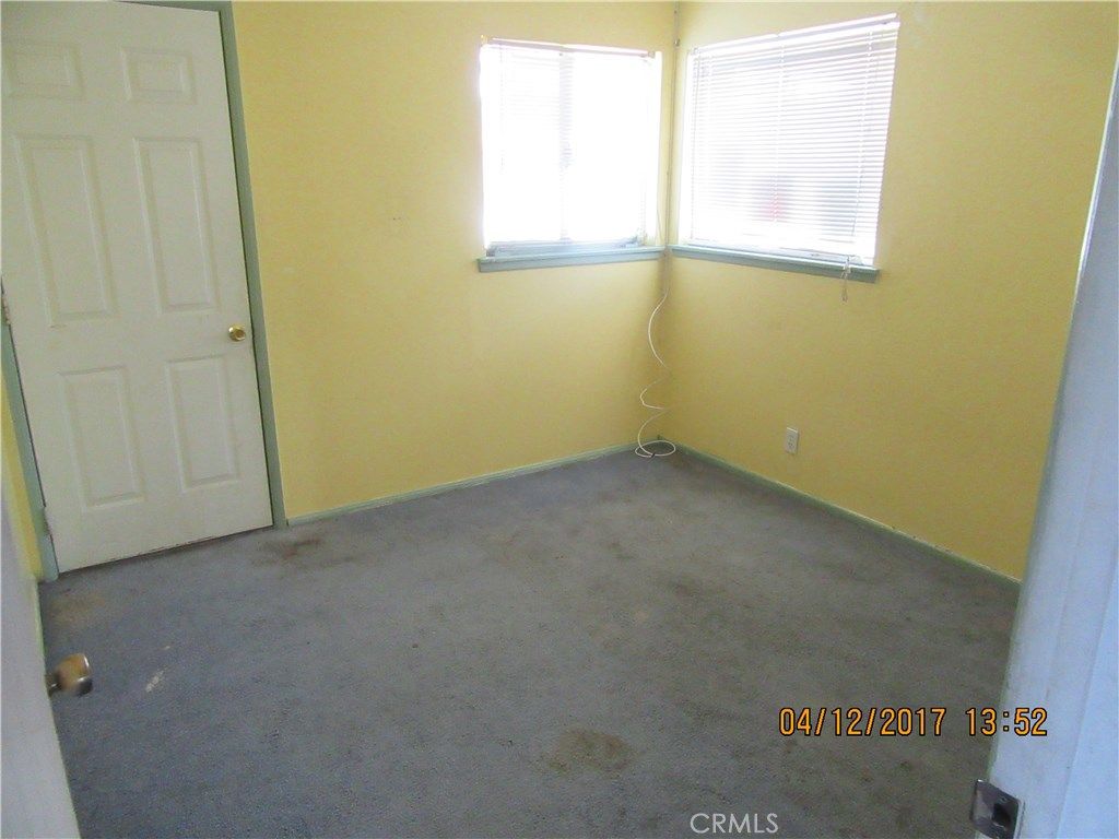 listing image 130725787801753983045