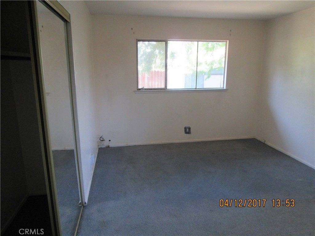 listing image 130728541638533544900