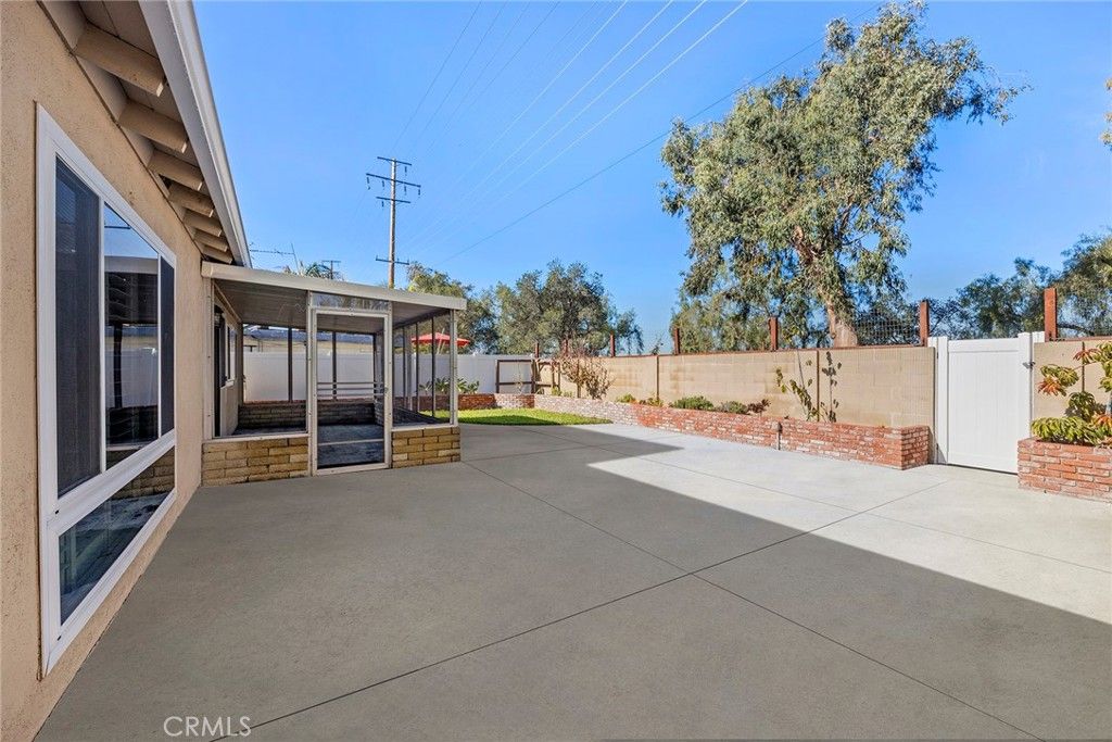 listing image 130721027662091115669