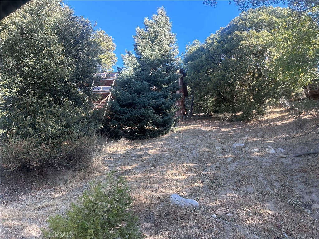 Crestline (CRES) - Land