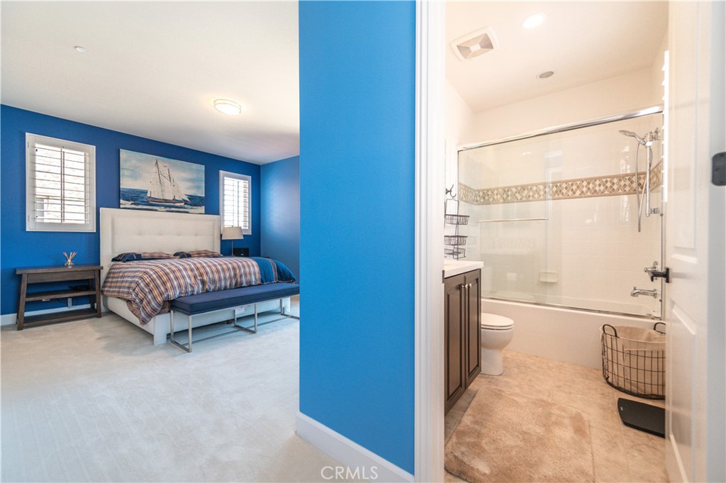 La Vita (OHLAV) - Residential Lease