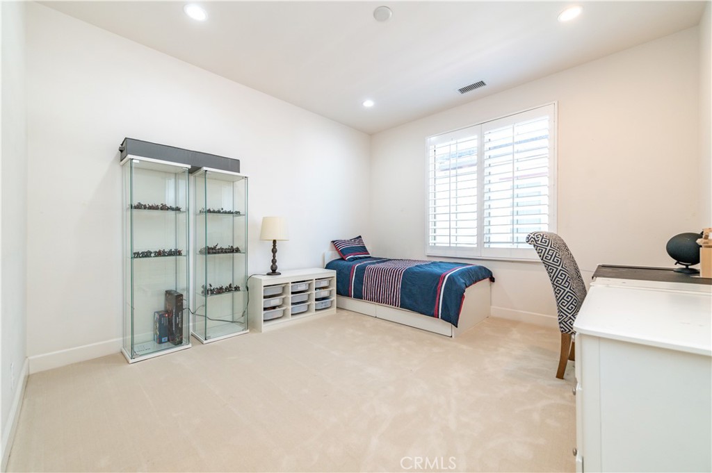 La Vita (OHLAV) - Residential Lease