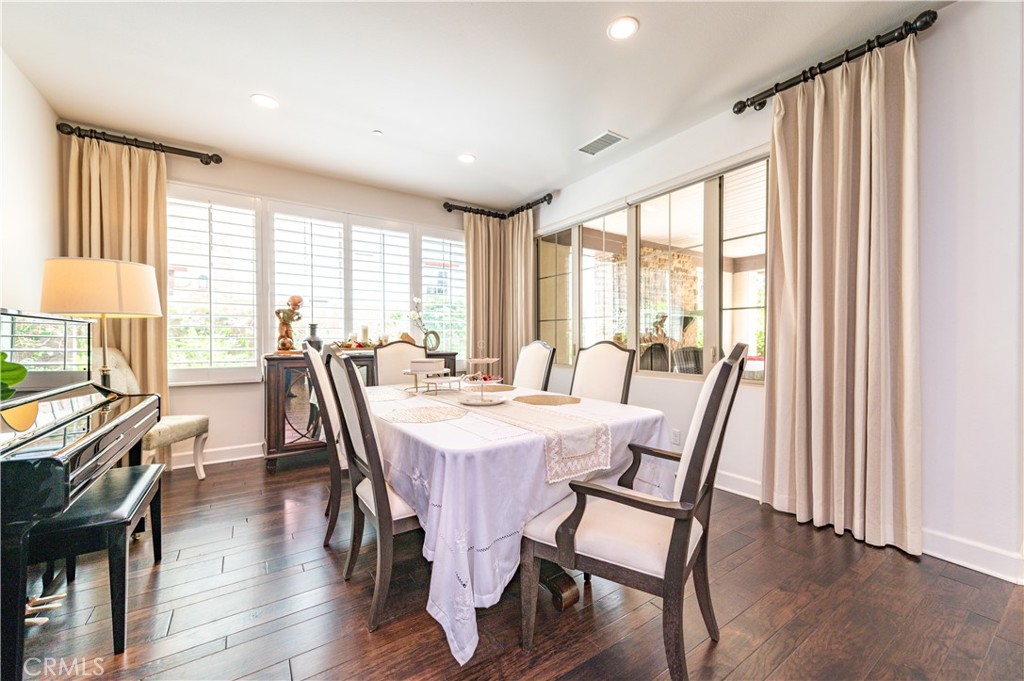 La Vita (OHLAV) - Residential Lease