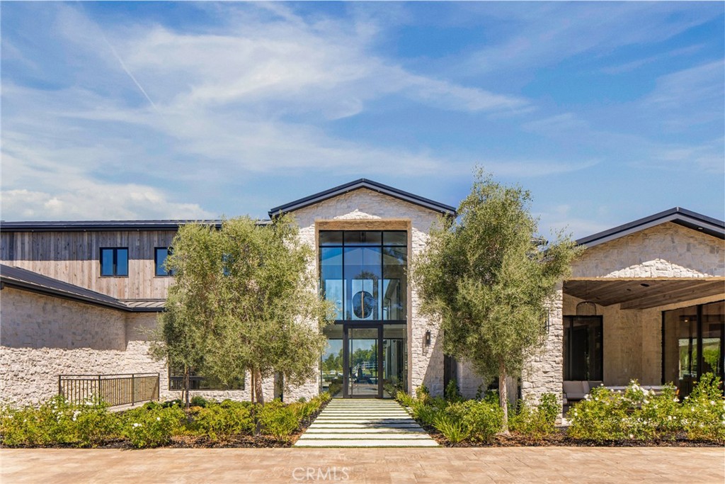 24255 Bridle Trail Road