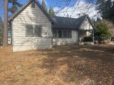 A home in Cedarpines Park