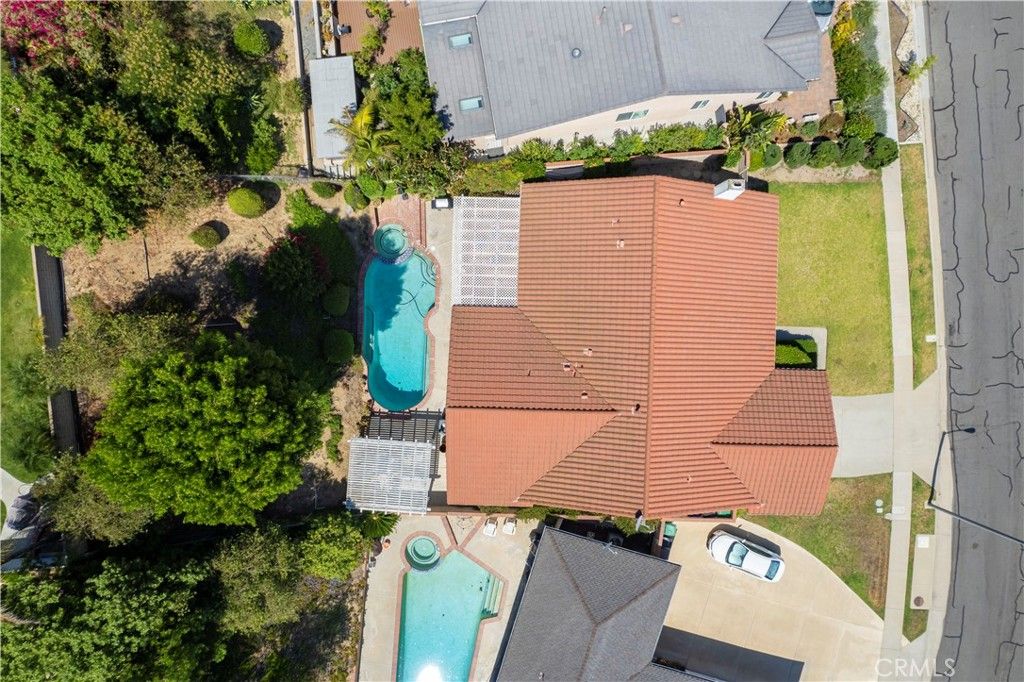 listing image 130720134707598725110