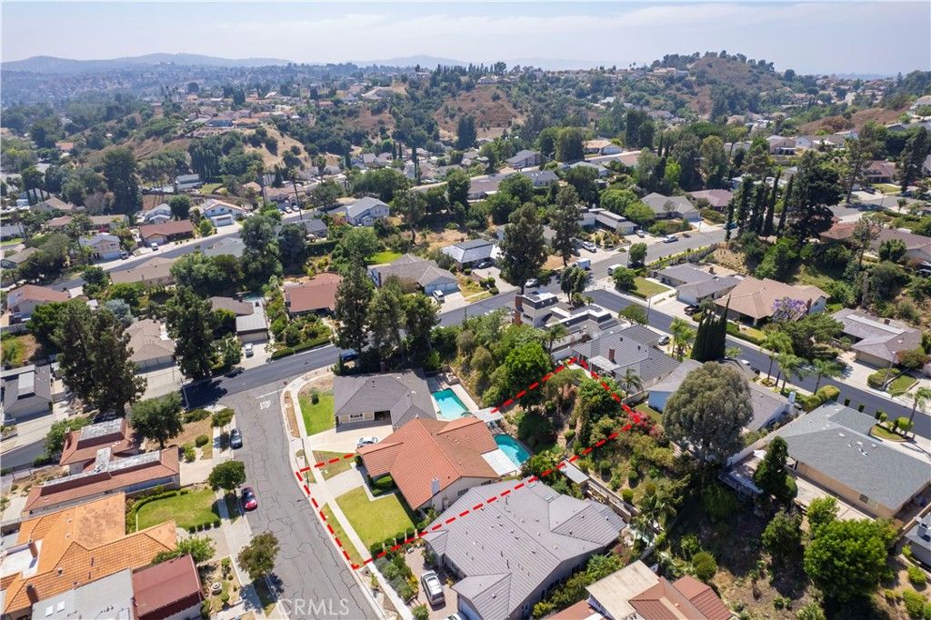 listing image 130728098750657273387