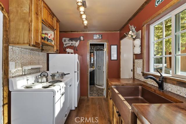 Green Valley Lake - Residential