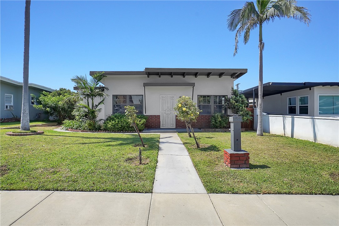 806 W 132nd Street
