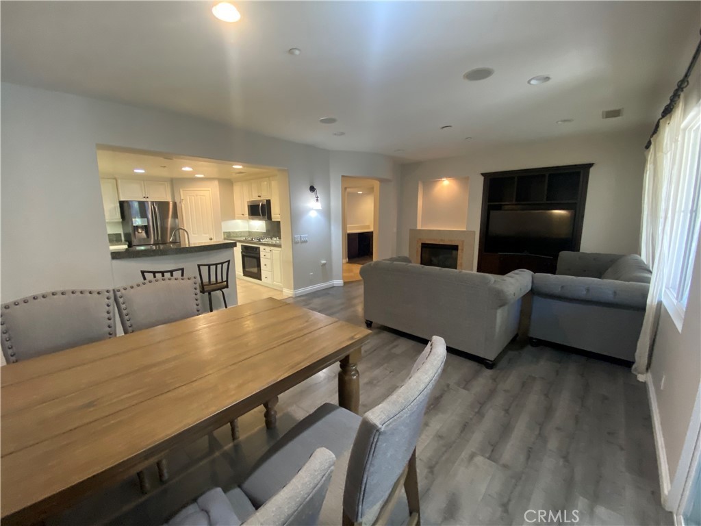 unkonw - Residential Lease