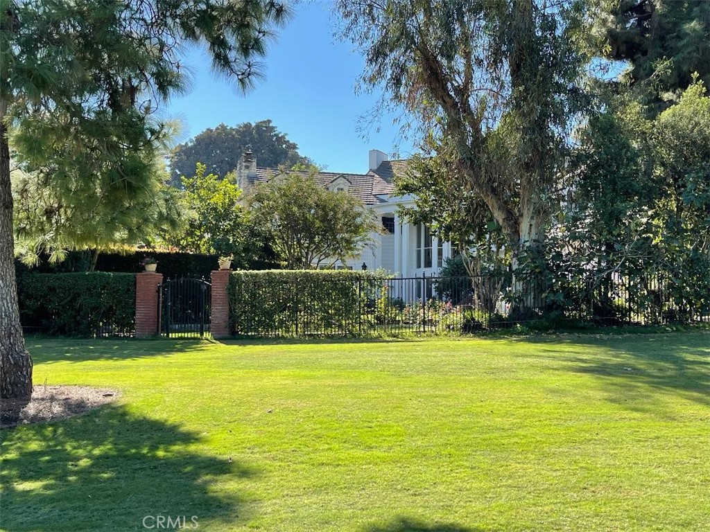 4641 N Virginia Road