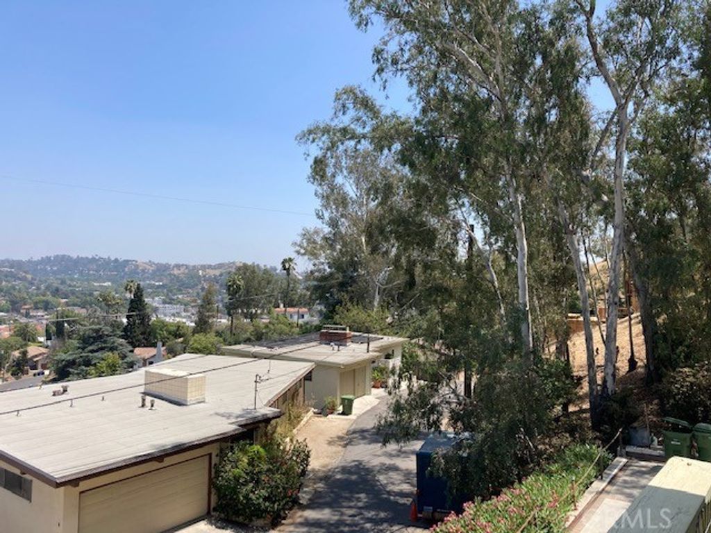 listing image 130722120321270260374