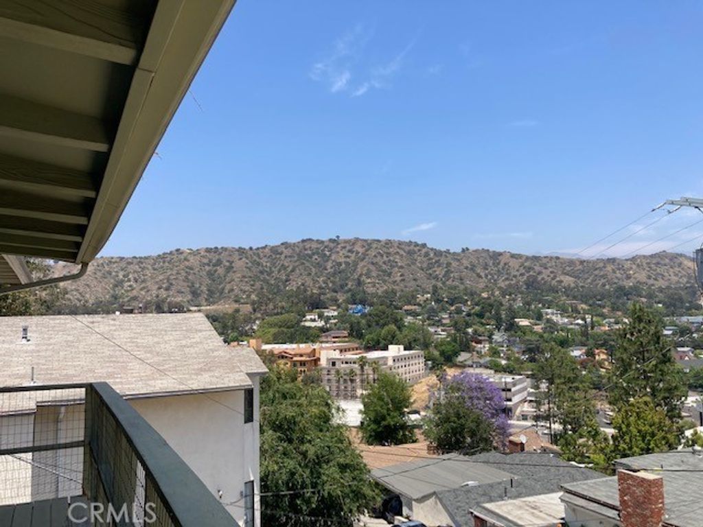 listing image 130725827893624193890