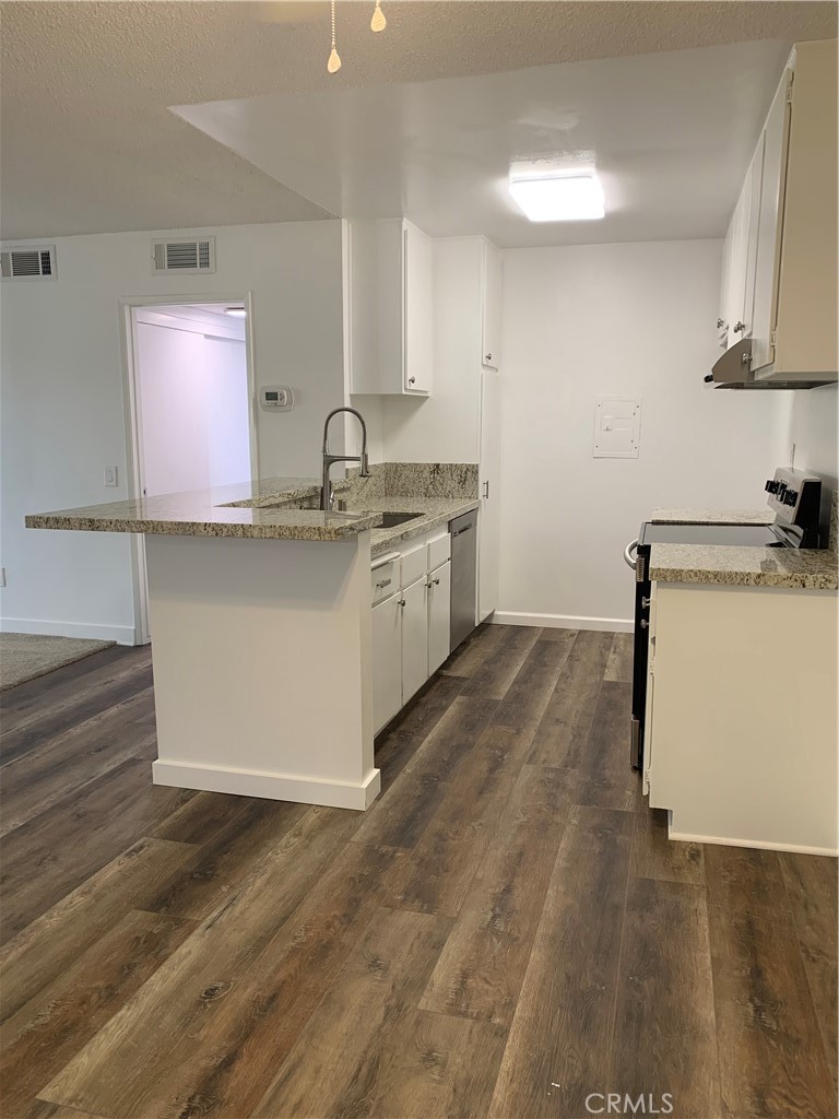 Old Orchard Condos (OORC) - Residential Lease