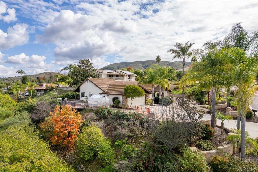 1101 La Sombra Drive