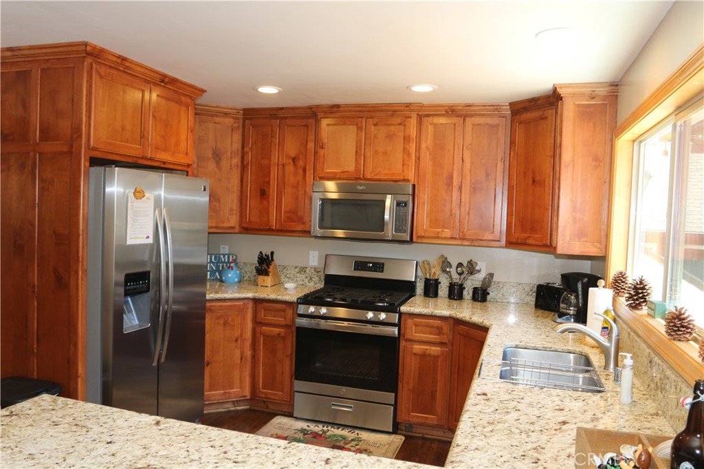 39039 Bayview Lane