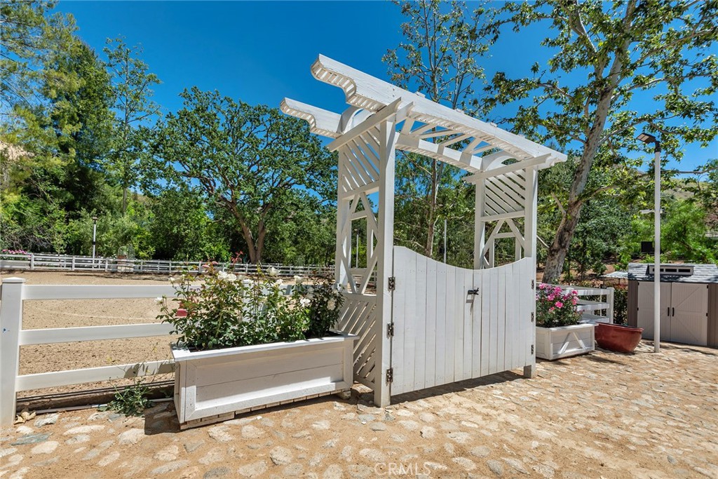 Agoura (850) - Residential