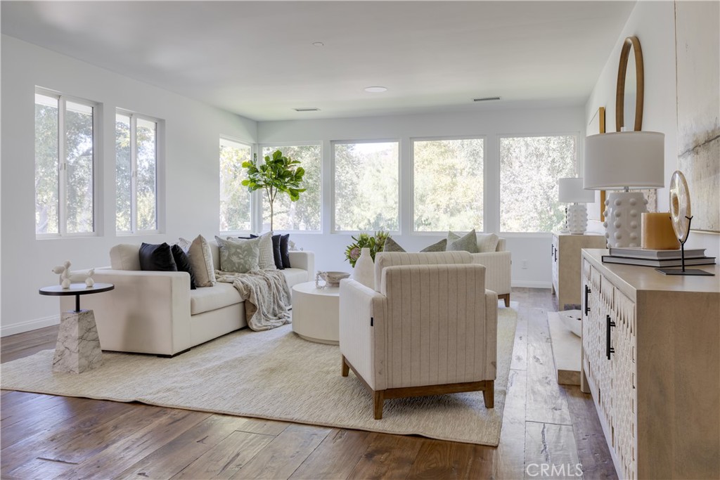 Agoura (850) - Residential