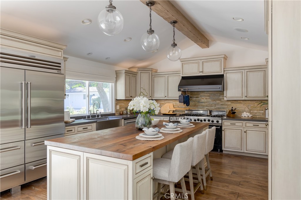 Agoura (850) - Residential