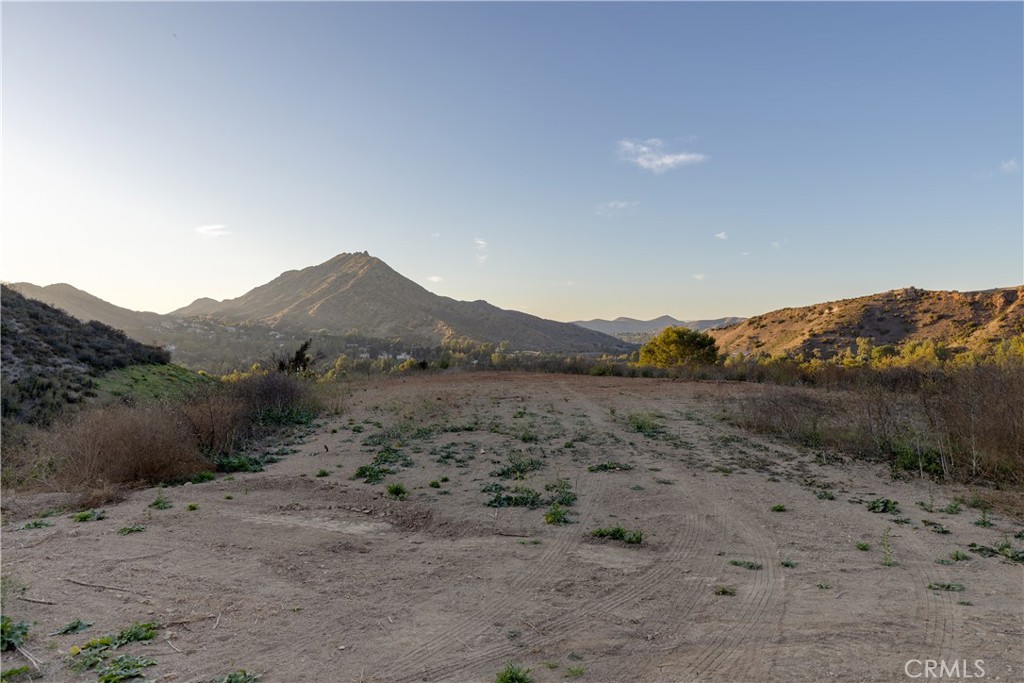 Agoura (850) - Residential