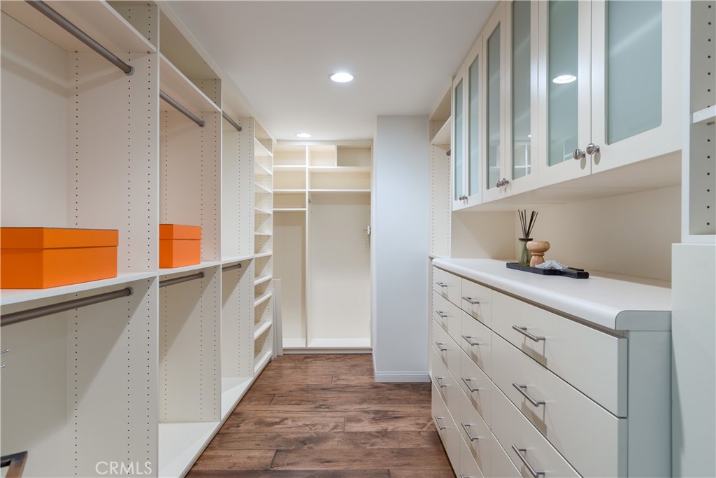 Agoura (850) - Residential