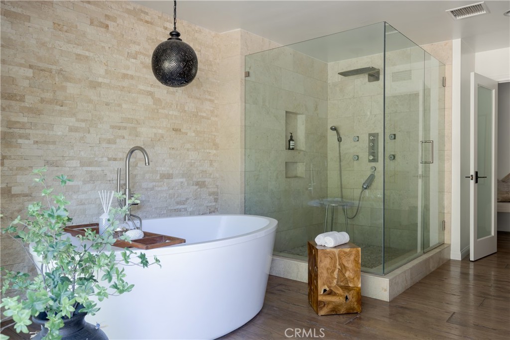 Agoura (850) - Residential