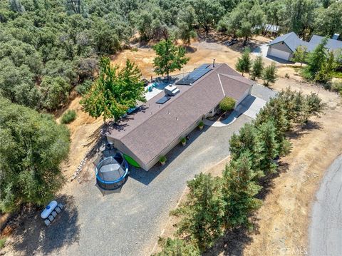 A home in Oakhurst