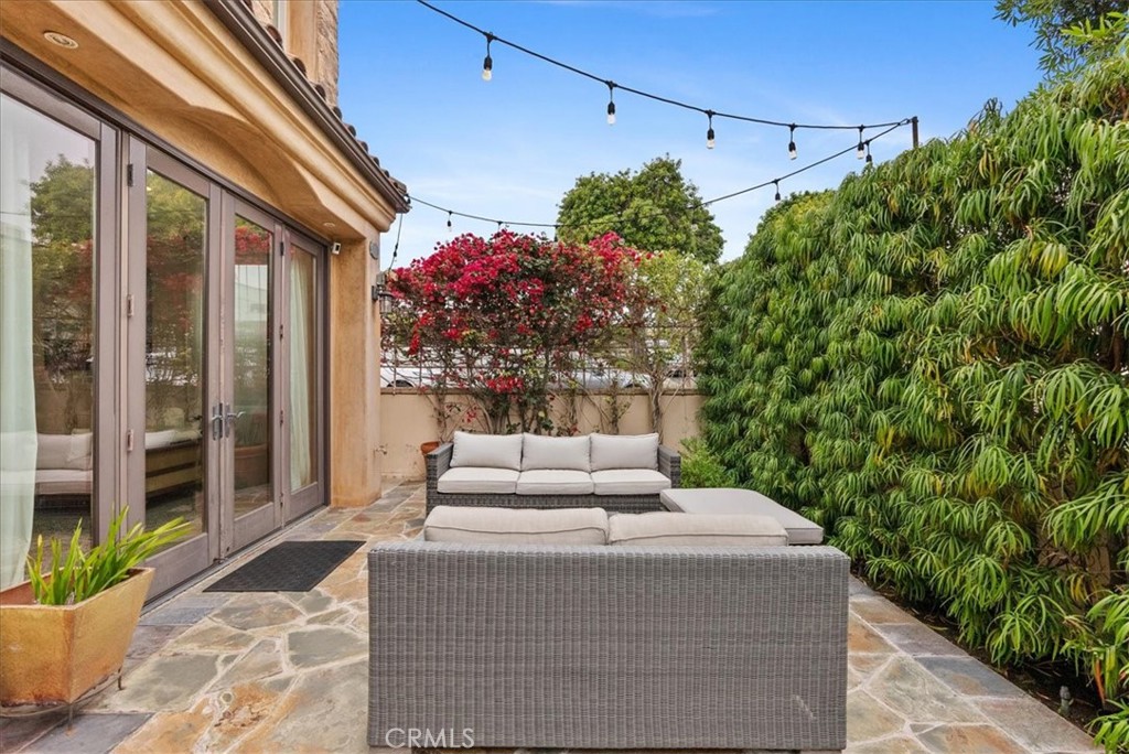 Properties 703 Carnation Avenue