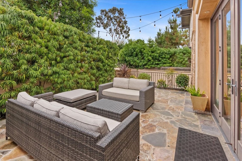 Properties 703 Carnation Avenue
