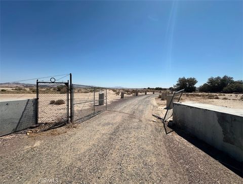 A home in Newberry Springs