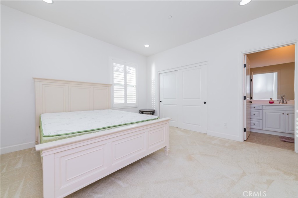 la Casella (LACA) - Residential Lease