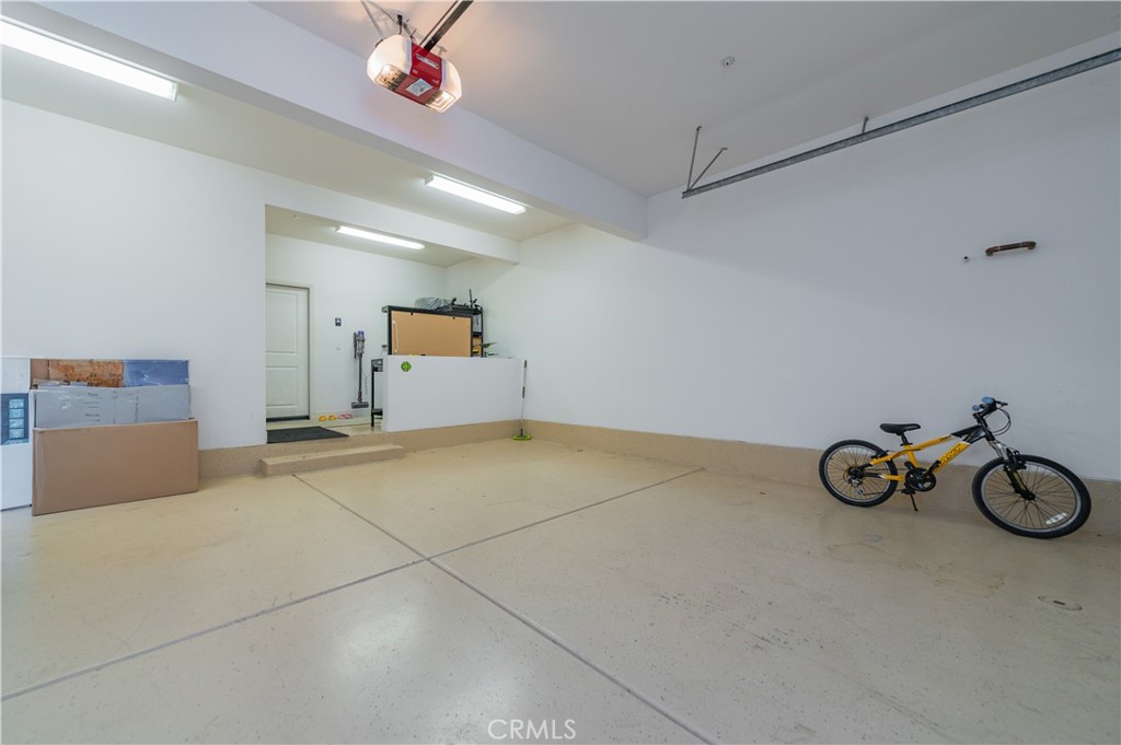 la Casella (LACA) - Residential Lease