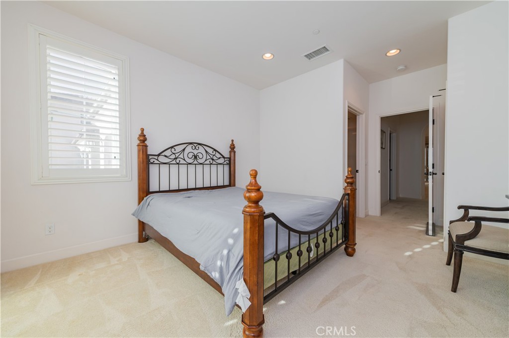 la Casella (LACA) - Residential Lease