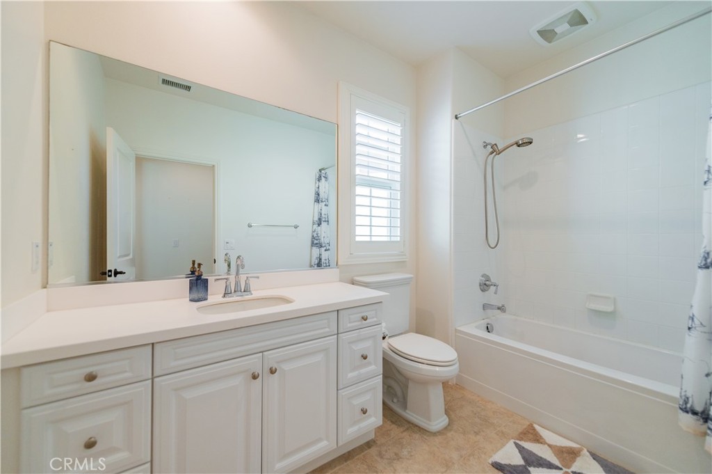 la Casella (LACA) - Residential Lease