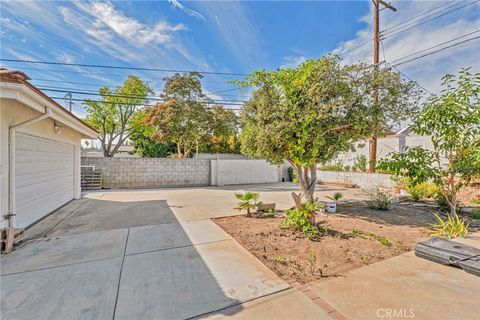 A home in Porter Ranch